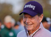 US sporting legend apologises to Europe after crowd behaviour at Ryder Cup