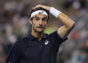 Italian star booed off court after ‘Chinese’ comments
